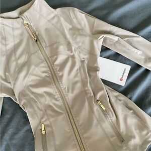 lululemon athletica Women's Beige Utility Jacket